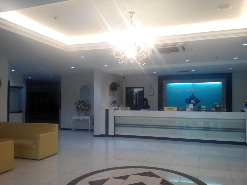 7 Heaven Boutique Hotel Pasir Gudang Exterior foto